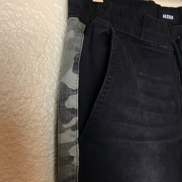Hudson Knit Stretch Denim Chino Jogger Jeans Black & Camouflage Size XL - Picture 2 of 6